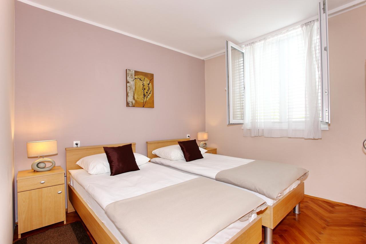 Bay Bridge Center Apartment 1 Zadar Exterior foto